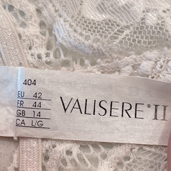 2/$25 Bra and Panty set - Picture 5 of 8